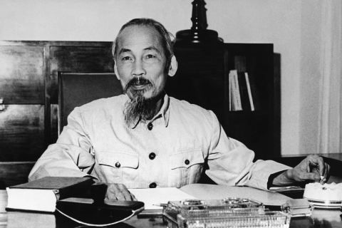 Kỷ niệm 132 năm ngày sinh Chủ tịch Hồ Chí Minh (19/5/1890-19/5/2022): Học tập và làm theo tư tưởng đổi mới sáng tạo của Chủ tịch Hồ Chí Minh trong thời kỳ mới